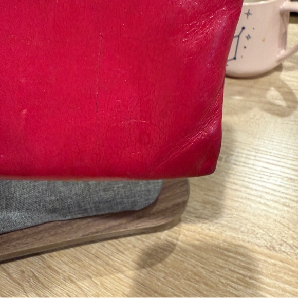 COPY - HOBO Lauren Clutch Wallet - Pink - Picture 11 of 11